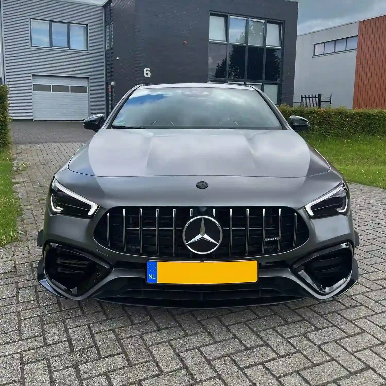 Mercedes-Benz CLA 250